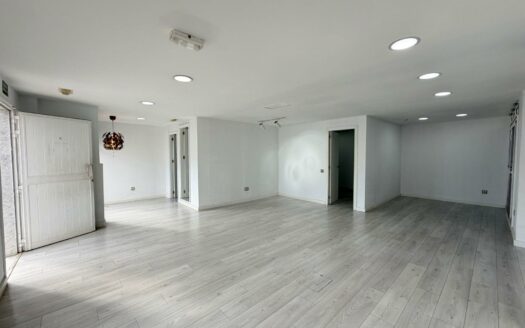 Business premise for rent in San Fernando