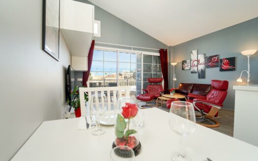 Meerblick, Sonnenuntergang und elegantes Design