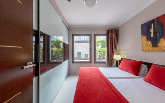 Complex of 46 apartments in Puerto Rico Beach