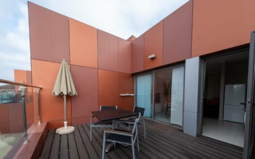 Complex of 46 apartments in Puerto Rico Beach