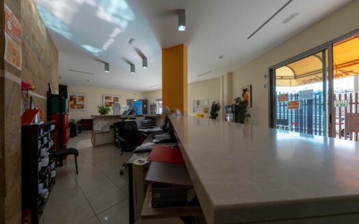 Complex of 46 apartments in Puerto Rico Beach