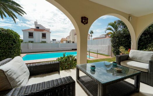 Your ideal home in Sonnenland: space, sunshine and tranquility