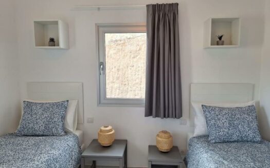 Exclusiva Villa Independiente con Piscina Privada en Tauro