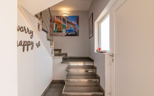 Semi-detached apartment in Montaña La Data with Solarium, Garage and Sea Views