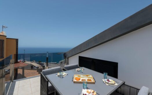 Penthouse mit Einlieger-Apartment in Arguineguin