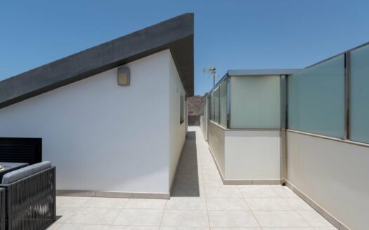 Penthouse mit Einlieger-Apartment in Arguineguin