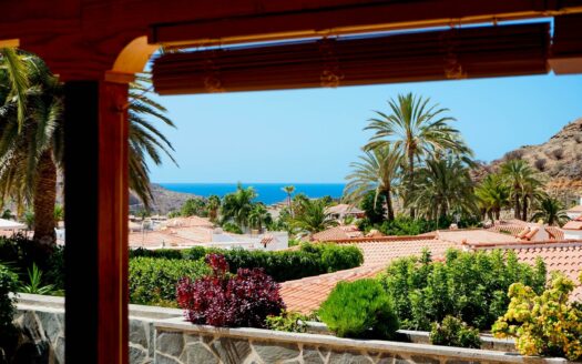 Geräumiges Haus im ruhigen Tauro-Tal – mit Terrasse und Garten