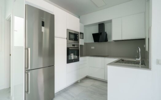 Ático renovado y luminoso en El Tablero