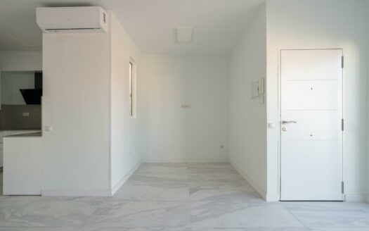 Ático renovado y luminoso en El Tablero