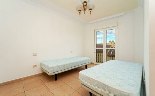 Ático con 3 dormitorios y gran terraza: 210 m² en el corazón de Arguineguín