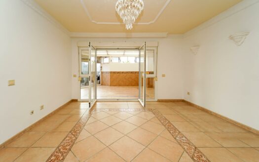 Ático con 3 dormitorios y gran terraza: 210 m² en el corazón de Arguineguín