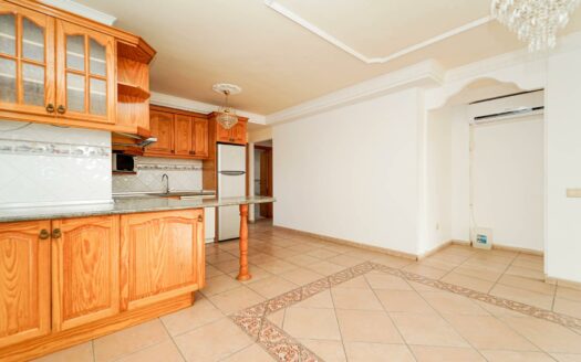 Ático con 3 dormitorios y gran terraza: 210 m² en el corazón de Arguineguín