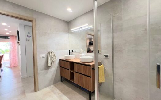 Schöner komplett renovierter Bungalow im Herzen von Playa del Ingles