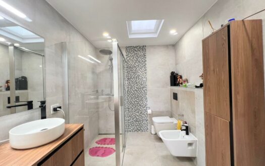 Schöner komplett renovierter Bungalow im Herzen von Playa del Ingles