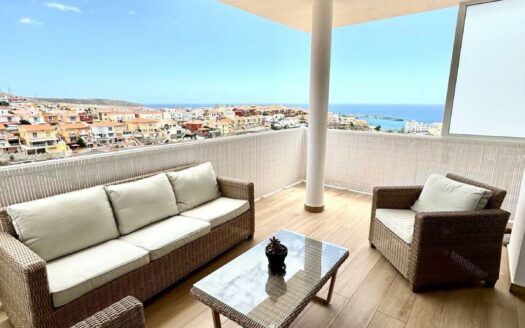 2 bedroom apartment with sea view + Studio in Arguineguin