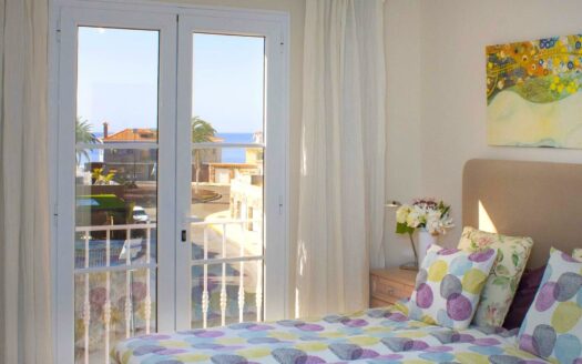 SOUTH FACING CORNER APARTMENT IN THE PART OF THE COMPLEX CLOSEST TO THE SEA IN MONTE CARRERA. FANTASTIC SEA VIEWS FROM EAST TO WEST. GARAGE SPACE AND STORAGE ROOM.