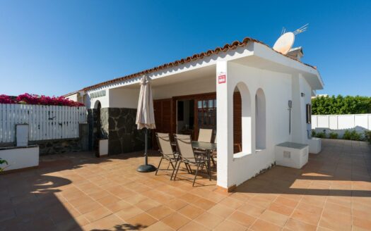 Eck-Bungalow mit Souterrain im Campo Internacional in Maspalomas