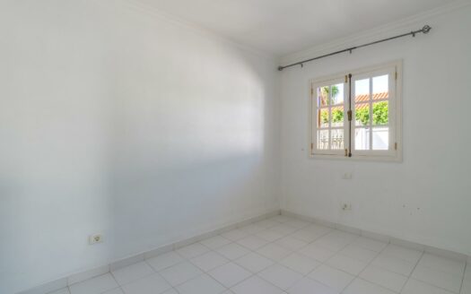 Eck-Bungalow mit Souterrain im Campo Internacional in Maspalomas