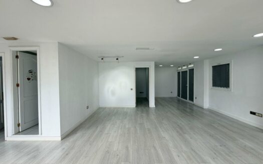 Geschäftslokal zu vermieten in San Fernando