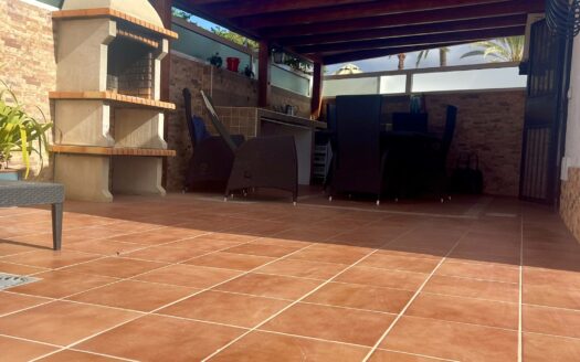 Bungalow con Amplia Terraza Los Arcos