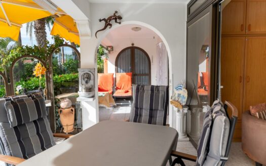 Encantador bungalow con jardín de ensueño en Playa del Inglés