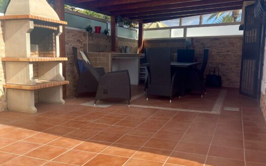 Bungalow con Amplia Terraza Los Arcos