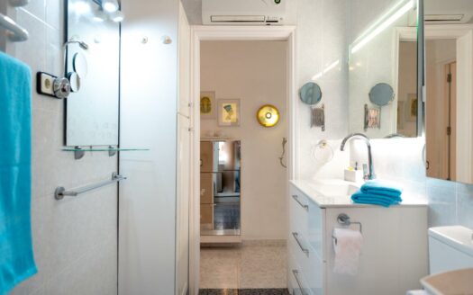 Encantador bungalow con jardín de ensueño en Playa del Inglés