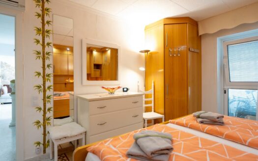 Encantador bungalow con jardín de ensueño en Playa del Inglés