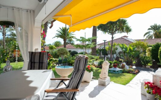 Encantador bungalow con jardín de ensueño en Playa del Inglés