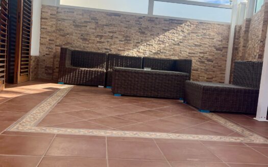 Bungalow con Amplia Terraza Los Arcos