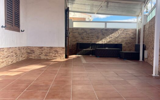 Bungalow con Amplia Terraza Los Arcos