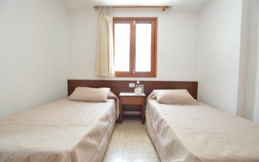 Apartamento con piscina comunitaria y cerca de la playa