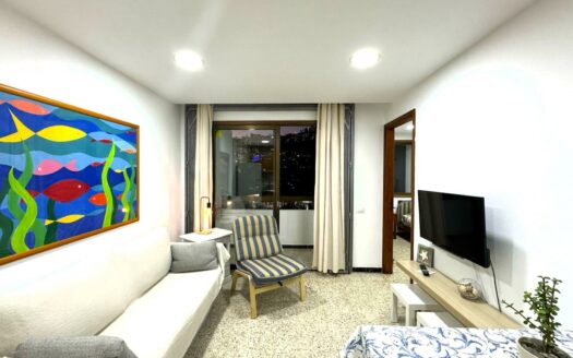 Apartamento con piscina comunitaria y cerca de la playa