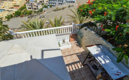 3-bedroom duplex with beautiful ocean views in Puerto Rico