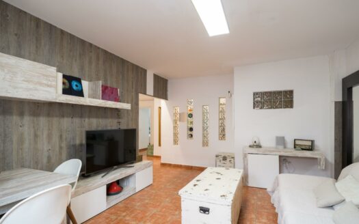 Piso tres dormitorios en El Tablero