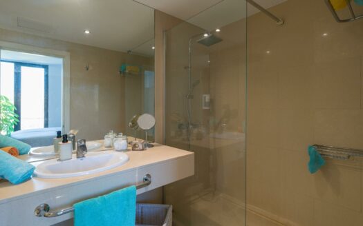 Chalet con piscina privada en El Salobre