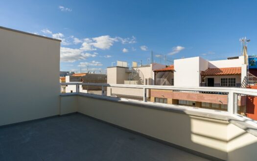 Ático renovado y luminoso en El Tablero