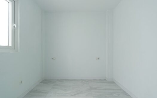 Ático renovado y luminoso en El Tablero