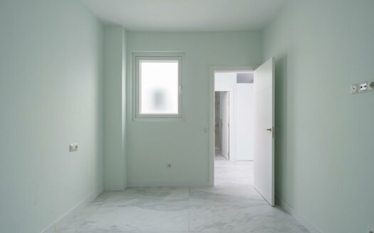 Ático renovado y luminoso en El Tablero