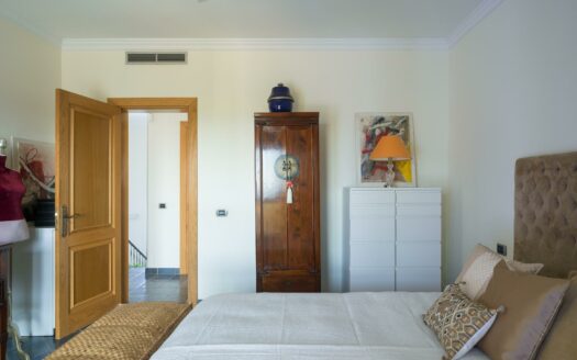 Chalet Independiente con vista mar y piscina privada en El Hornillo