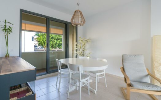 Adosado con jardín y garaje en El Tablero