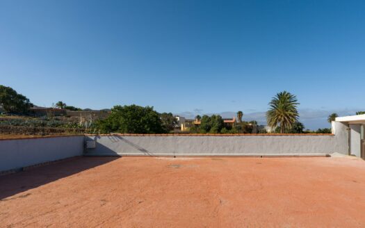 Finca rústica con amplia vivienda y azotea en Las Mejías – Ingenio, Gran Canaria