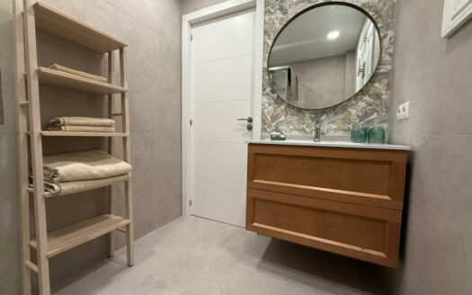 Precioso apartamento con vistas al mar