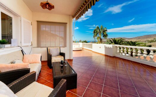 Villa in Tauro mit Meerblick und in der Nähe des Golfplatzes