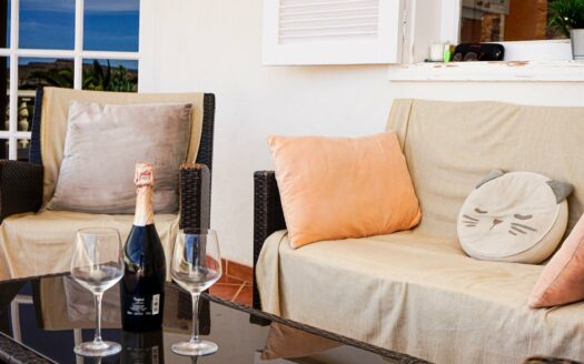 Villa in Tauro mit Meerblick und in der Nähe des Golfplatzes