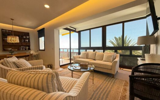 Precioso apartamento con vistas al mar