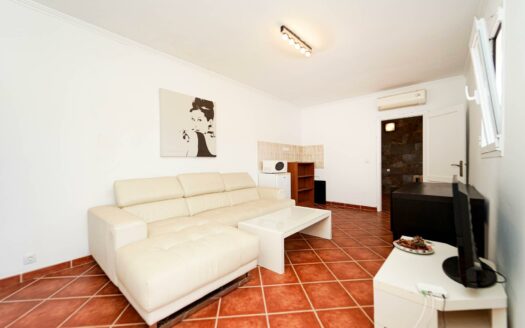 Villa in Tauro mit Meerblick und in der Nähe des Golfplatzes