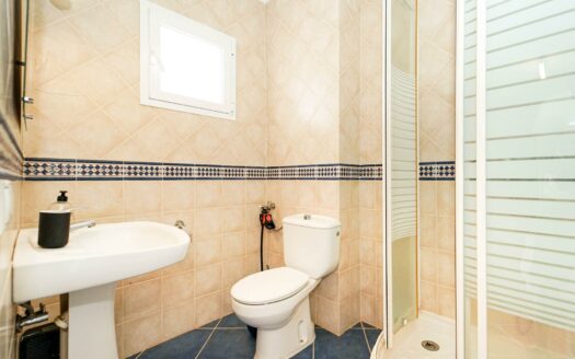 Villa in Tauro mit Meerblick und in der Nähe des Golfplatzes