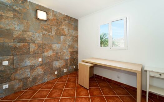 Villa in Tauro mit Meerblick und in der Nähe des Golfplatzes