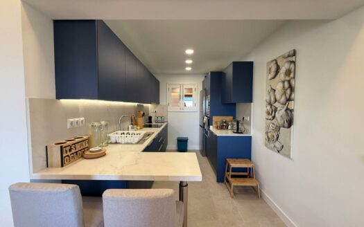 Precioso apartamento con vistas al mar